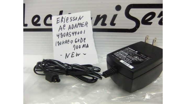 Ericsson 420AS44001 120vac a 6VDC 700ma adapteur